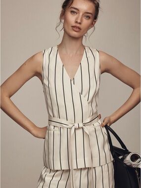 Aligne wrap waistcoat top